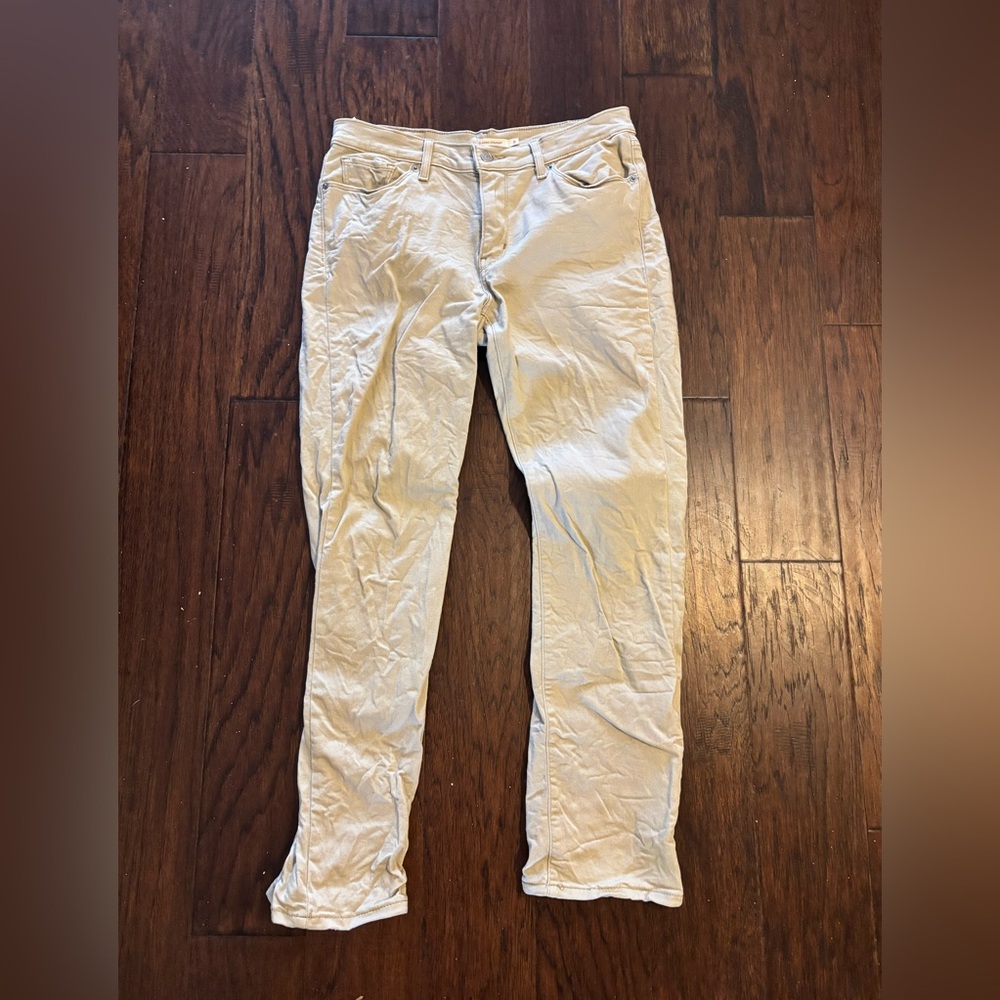 Levi's Women's Classic Straight Jeans